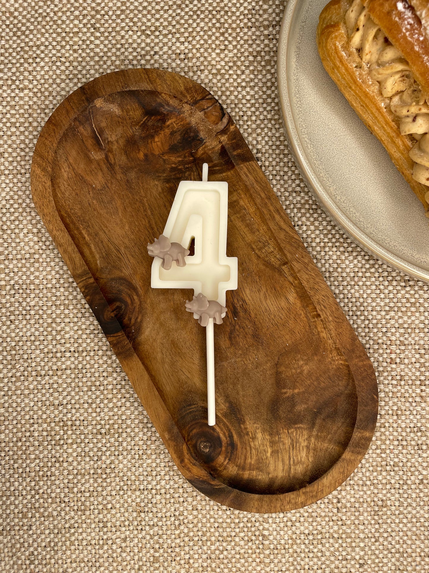 Bougie anniversaire chiffre DINOSAURE